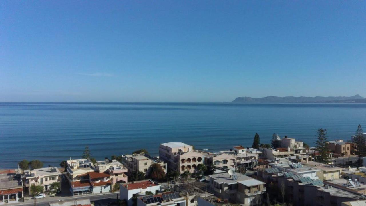 Blue Villas Agia Marina  Bagian luar foto